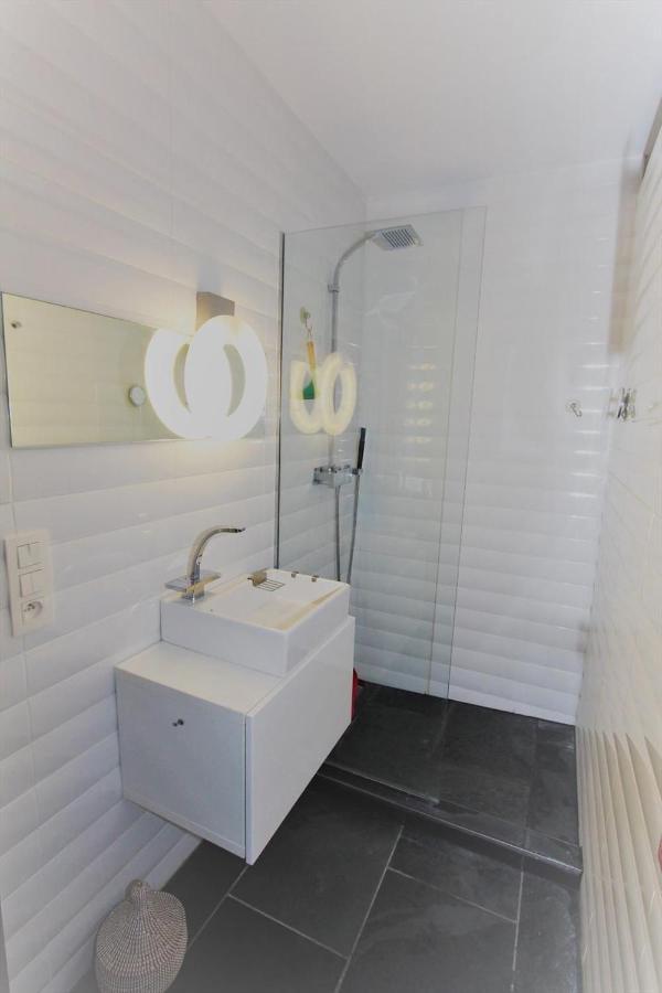 Luxueus Appartement 100 Stappen Van Zee En Strand オステンド エクステリア 写真